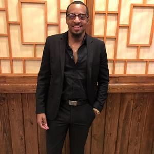 Meet your Posher, Casey